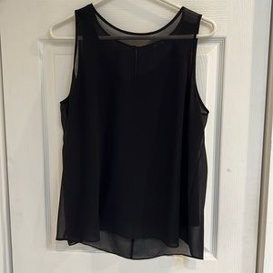 Nic + Zoe black loose too with sheer and lining